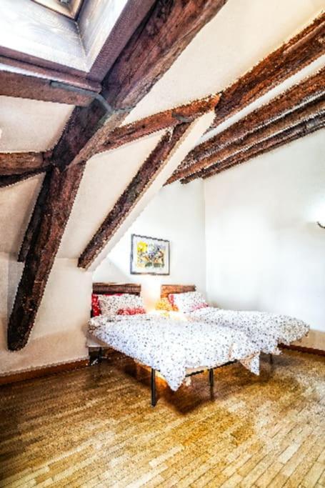Loft Overlooking The Old Town . Feltre Luaran gambar